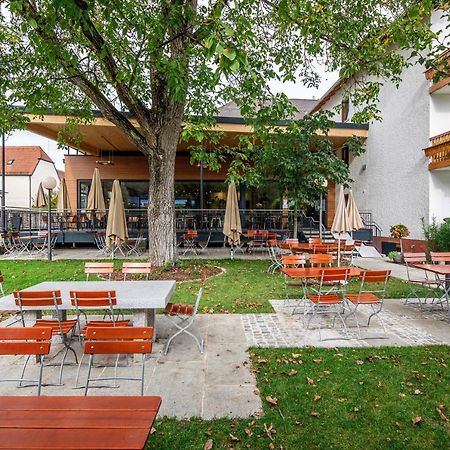 Landgasthof Moser & Restaurant Bootshaus Windorf  Екстериор снимка