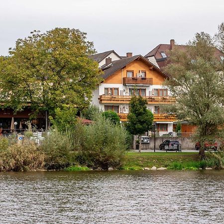Landgasthof Moser & Restaurant Bootshaus Windorf  Екстериор снимка