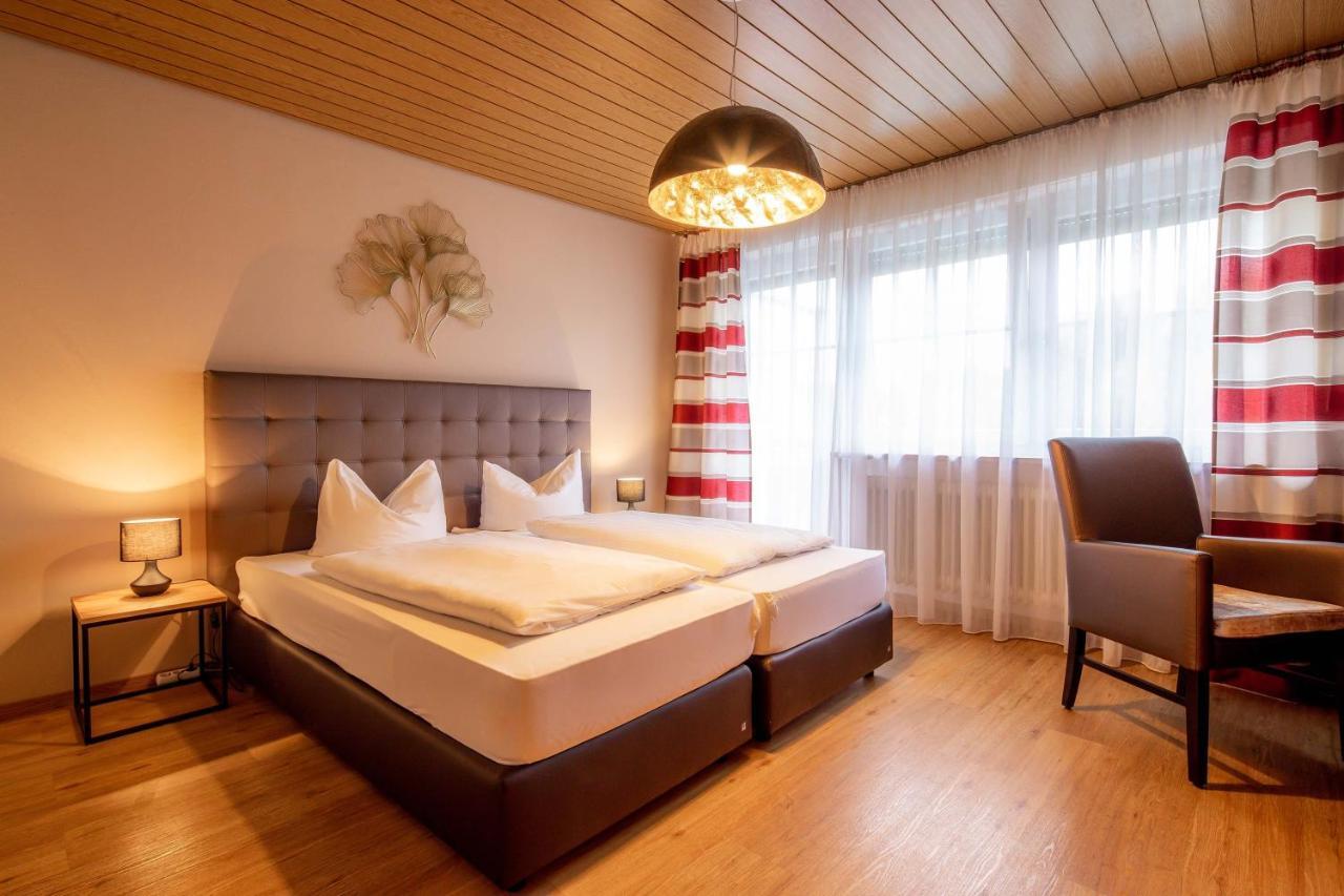Landgasthof Moser & Restaurant Bootshaus Windorf  Екстериор снимка