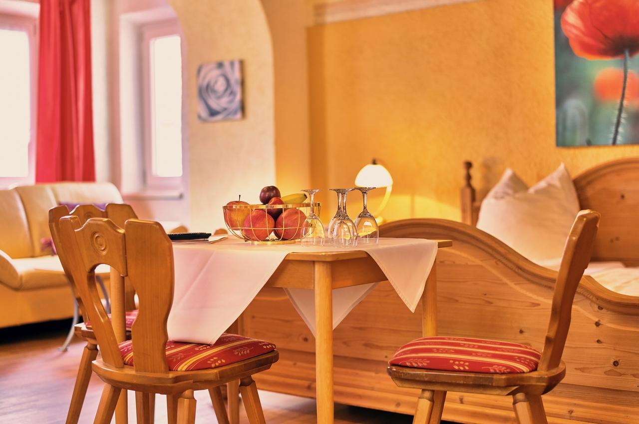 Landgasthof Moser & Restaurant Bootshaus Windorf  Екстериор снимка