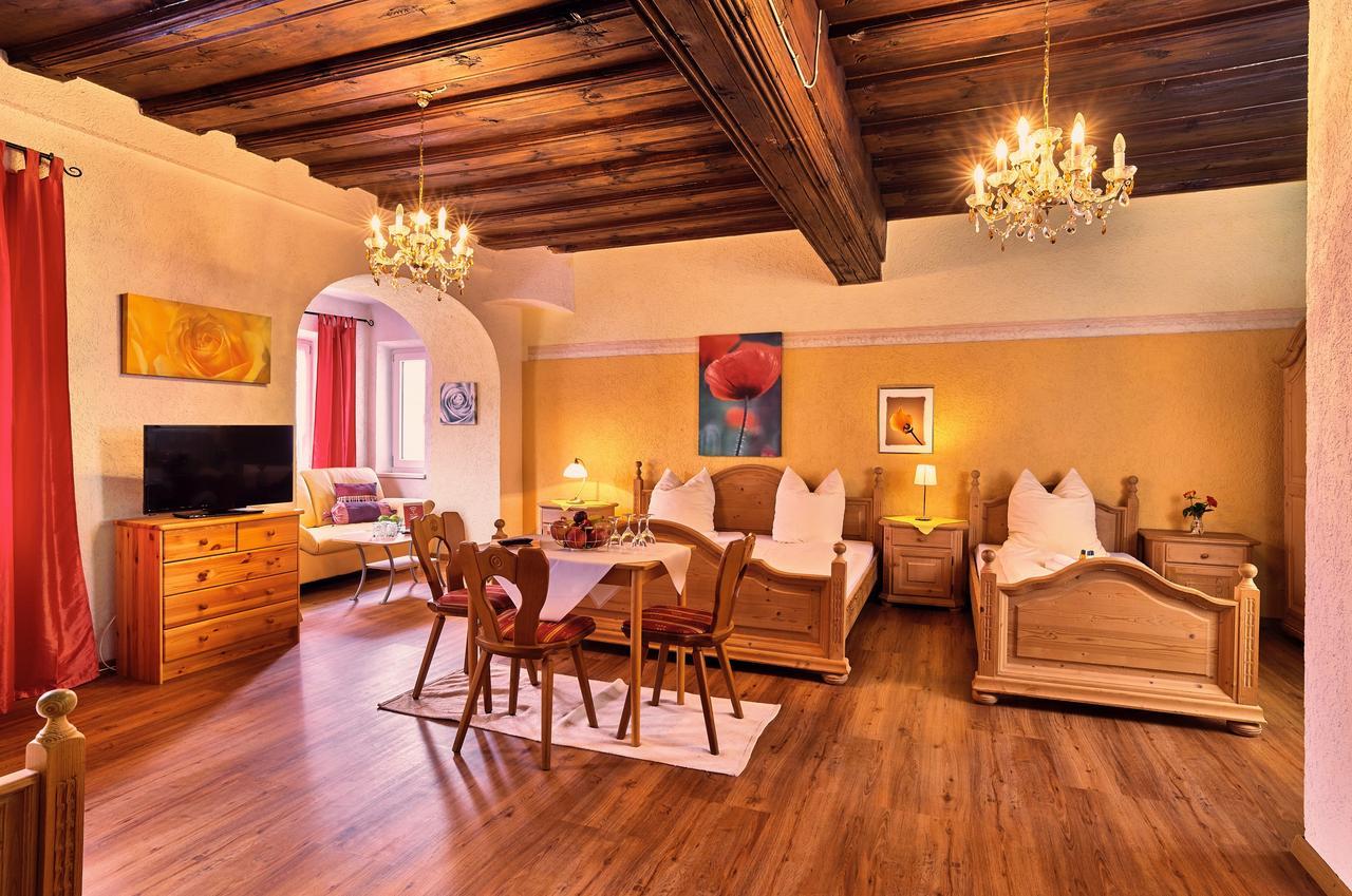 Landgasthof Moser & Restaurant Bootshaus Windorf  Екстериор снимка