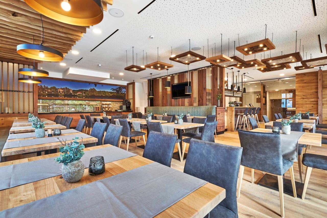 Landgasthof Moser & Restaurant Bootshaus Windorf  Екстериор снимка